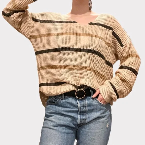 BOHO STYLE STRIPED SWEATER - Picture 2 of 4